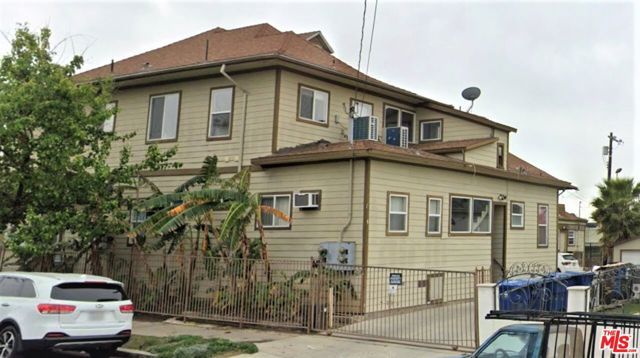 121 N Benton Way, Los Angeles, CA 90026