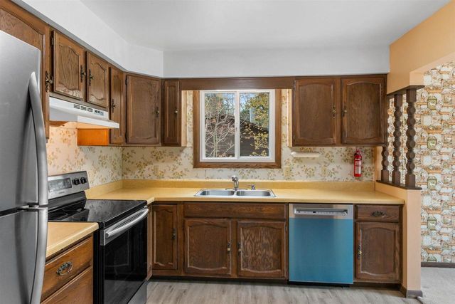 5120 28TH STREET SOUTH, Wisconsin Rapids, WI 54494