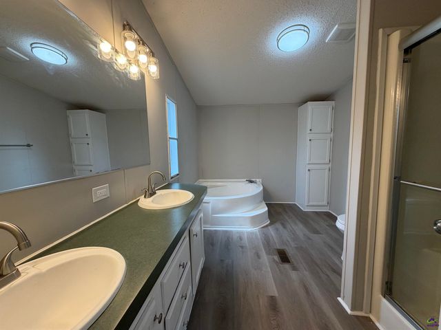 643 Pine Cone Road, Dublin, GA 31021