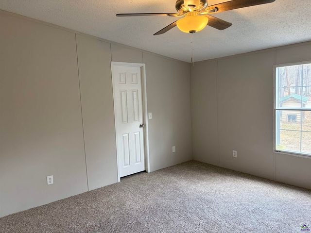 643 Pine Cone Road, Dublin, GA 31021
