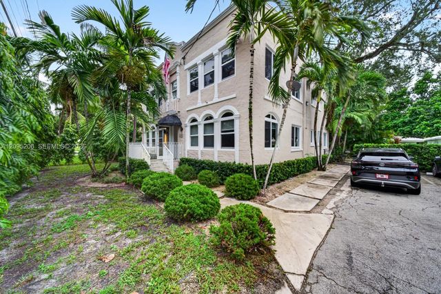 928 Bird Road 3, Coral Gables, FL 33146