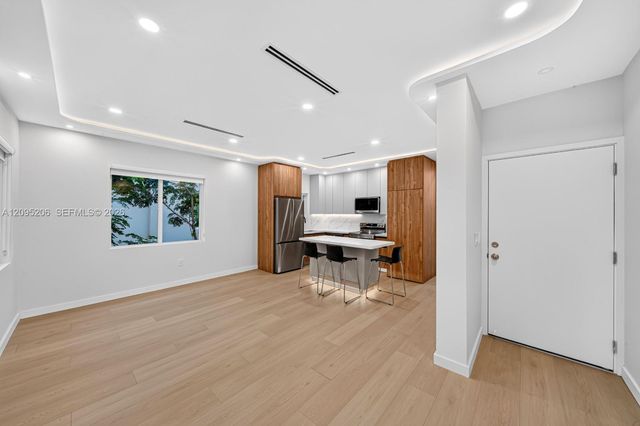 928 Bird Road 3, Coral Gables, FL 33146