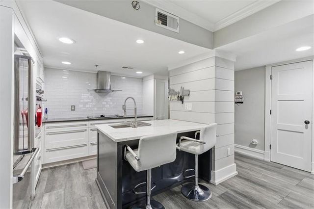 2855 Peachtree Road NE 124, Atlanta, GA 30305