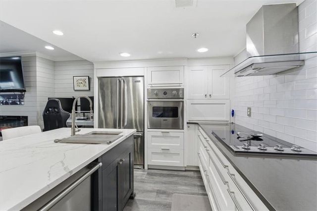 2855 Peachtree Road NE 124, Atlanta, GA 30305