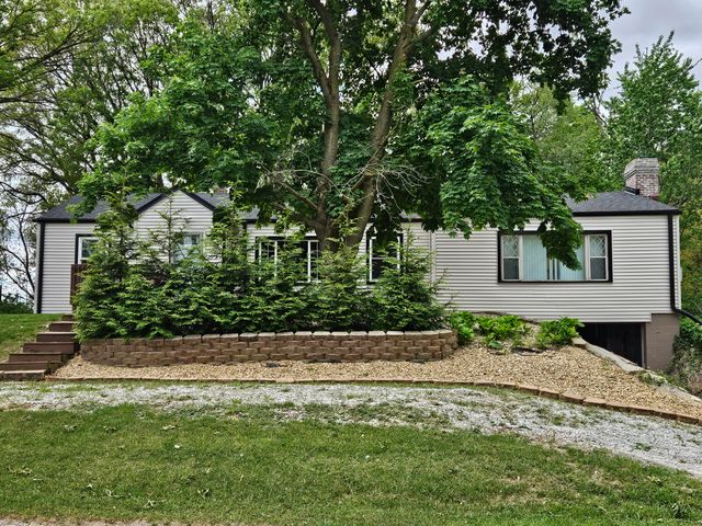 16335 County Line Road, Hebron, IN 46341