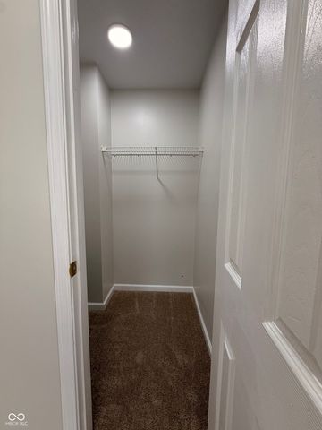 536 Ironridge Court, Indianapolis, IN 46239