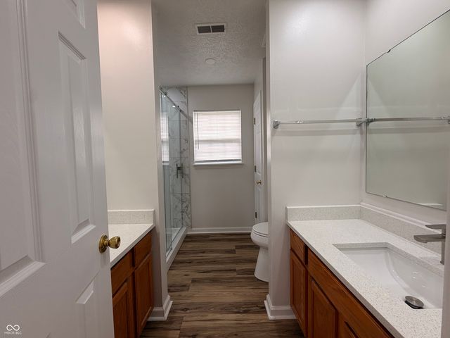 536 Ironridge Court, Indianapolis, IN 46239