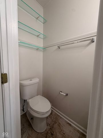 536 Ironridge Court, Indianapolis, IN 46239