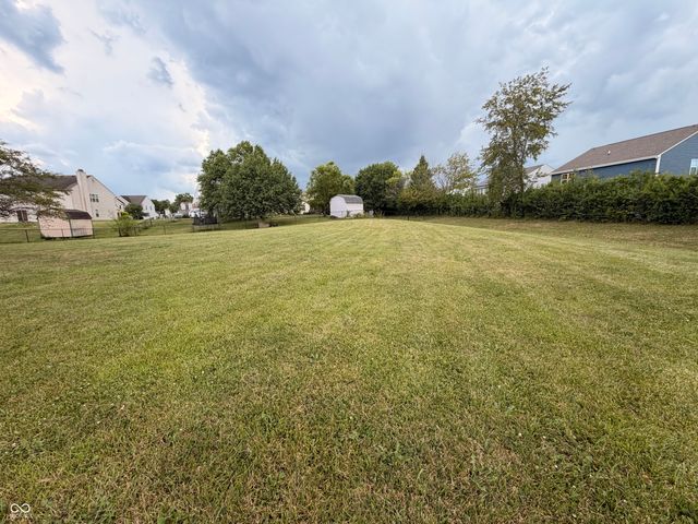 536 Ironridge Court, Indianapolis, IN 46239