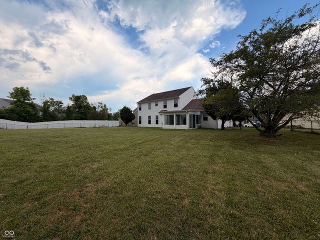 536 Ironridge Court, Indianapolis, IN 46239