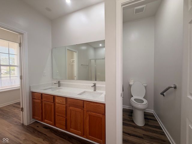 536 Ironridge Court, Indianapolis, IN 46239