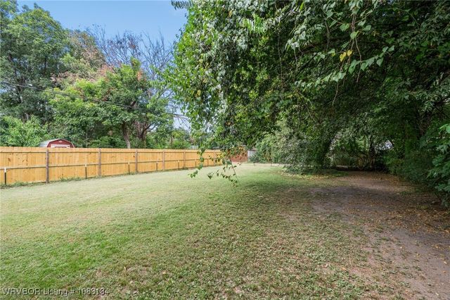 2216 N 28th Street, Fort Smith, AR 72904