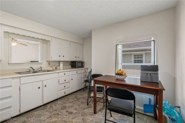 2216 N 28th Street, Fort Smith, AR 72904