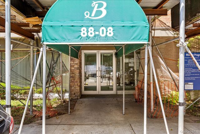88-08 151st Avenue 4G, Howard Beach, NY 11414