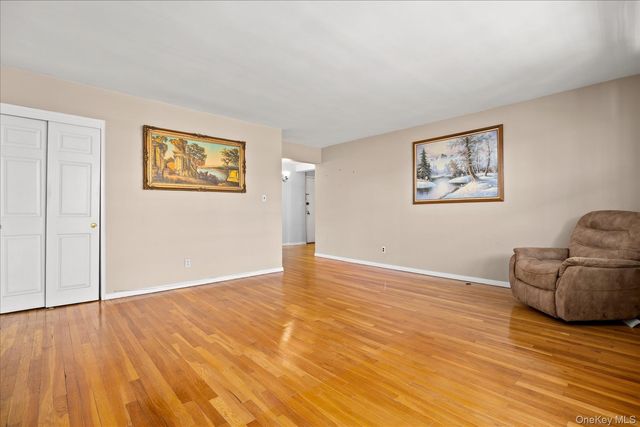 88-08 151st Avenue 4G, Howard Beach, NY 11414