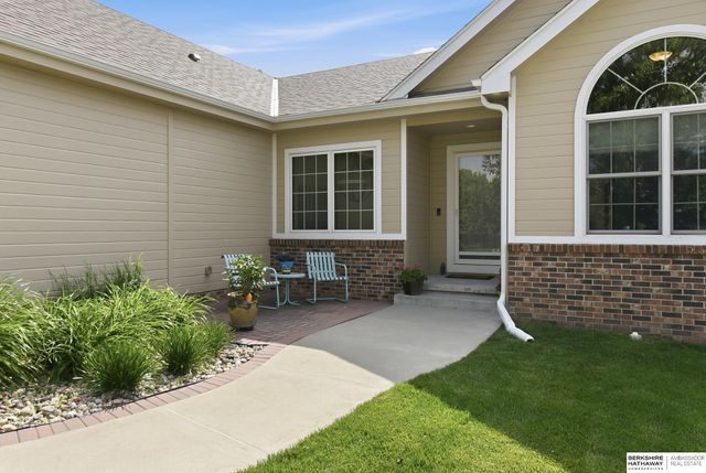 11310 S 44th Street, Bellevue, NE 68123