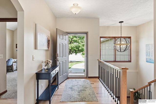 11310 S 44th Street, Bellevue, NE 68123