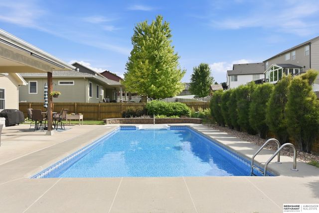 11310 S 44th Street, Bellevue, NE 68123