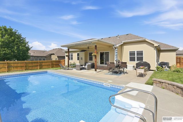 11310 S 44th Street, Bellevue, NE 68123