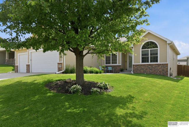 11310 S 44th Street, Bellevue, NE 68123