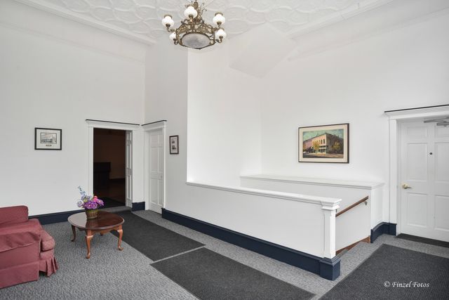 20-24 Douglas Avenue, Elgin, IL 60120