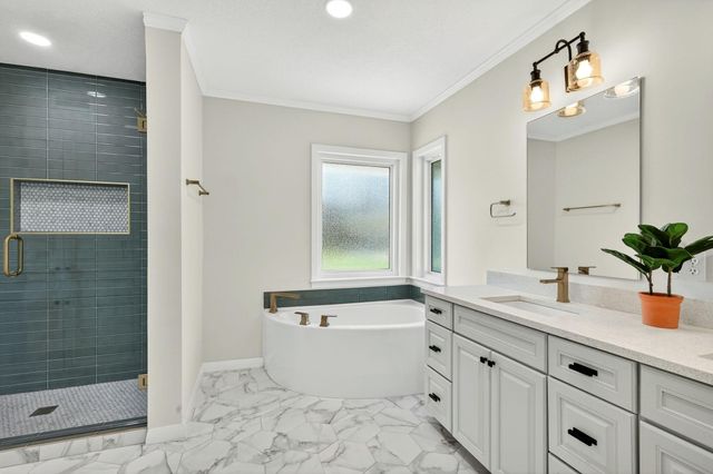 1602 Harrison Road, Brenham, TX 77833