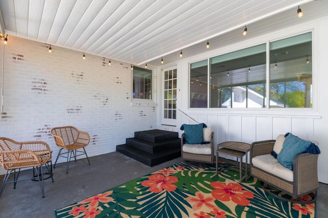 1602 Harrison Road, Brenham, TX 77833