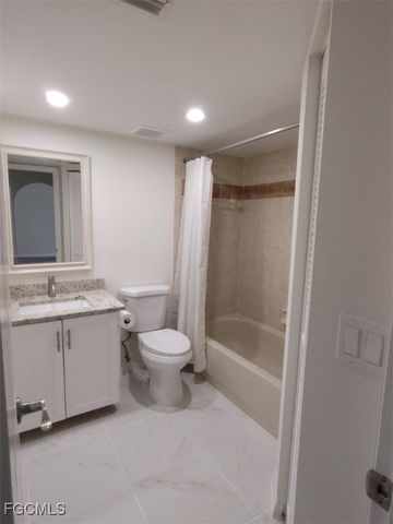 10 Beth Stacey BLVD 213, Lehigh Acres, FL 33936