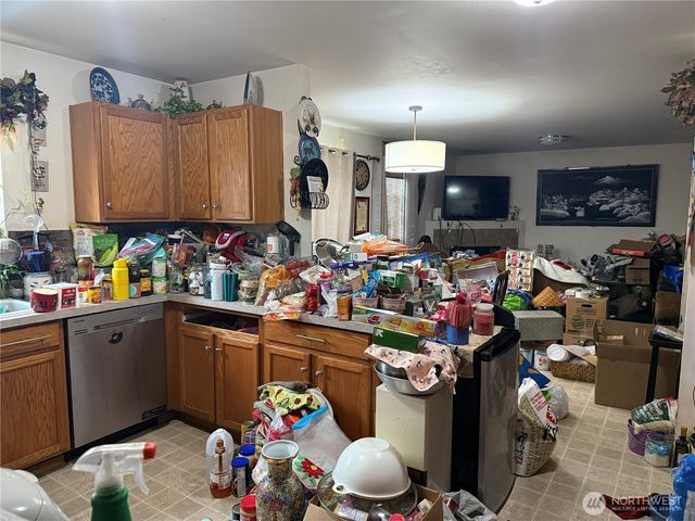 1708 201st Street Ct E, Spanaway, WA 98387