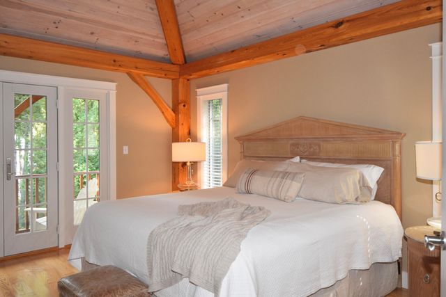 882 Point Road, Willsboro, NY 12996