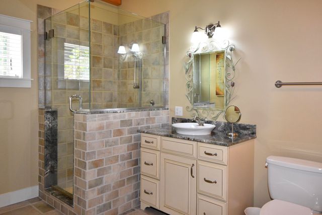 882 Point Road, Willsboro, NY 12996