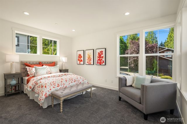 10223 NE 24th Street, Bellevue, WA 98004