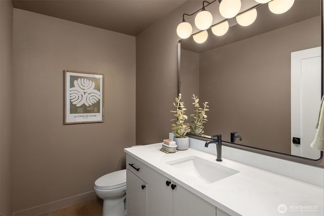 10223 NE 24th Street, Bellevue, WA 98004