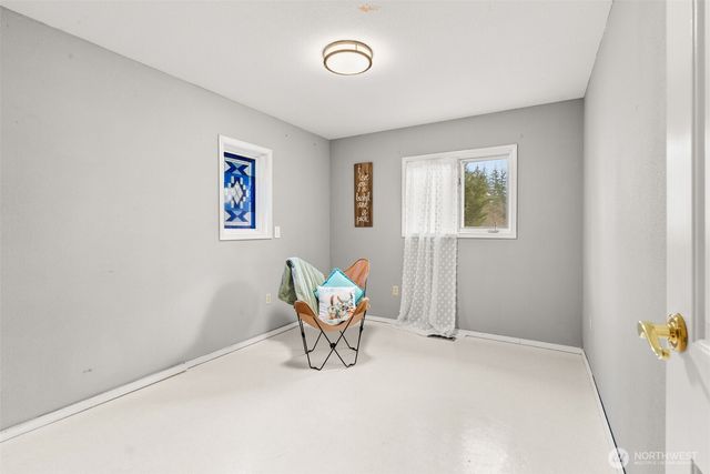 51 E Lynda Lane W, Shelton, WA 98584