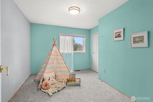 51 E Lynda Lane W, Shelton, WA 98584