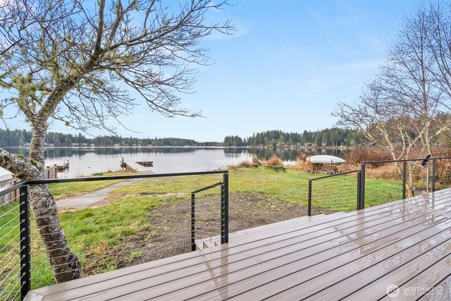 51 E Lynda Lane W, Shelton, WA 98584