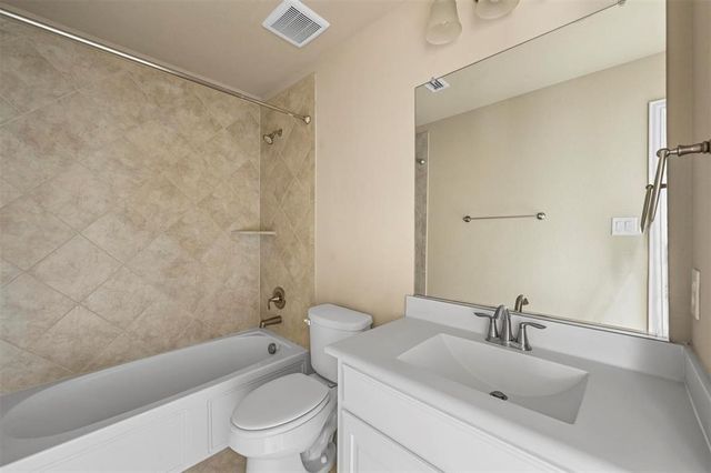 7116 isle Royal Lane, Irving, TX 75063