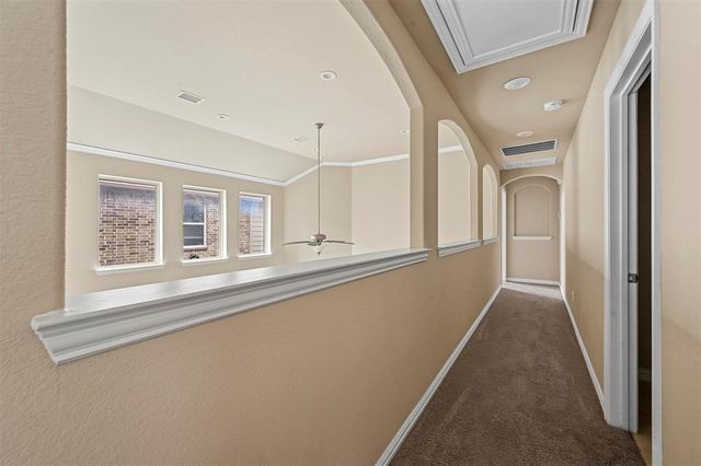 7116 isle Royal Lane, Irving, TX 75063