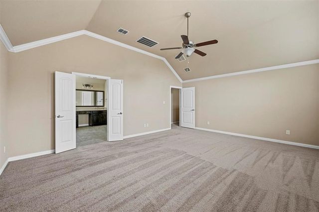 7116 isle Royal Lane, Irving, TX 75063