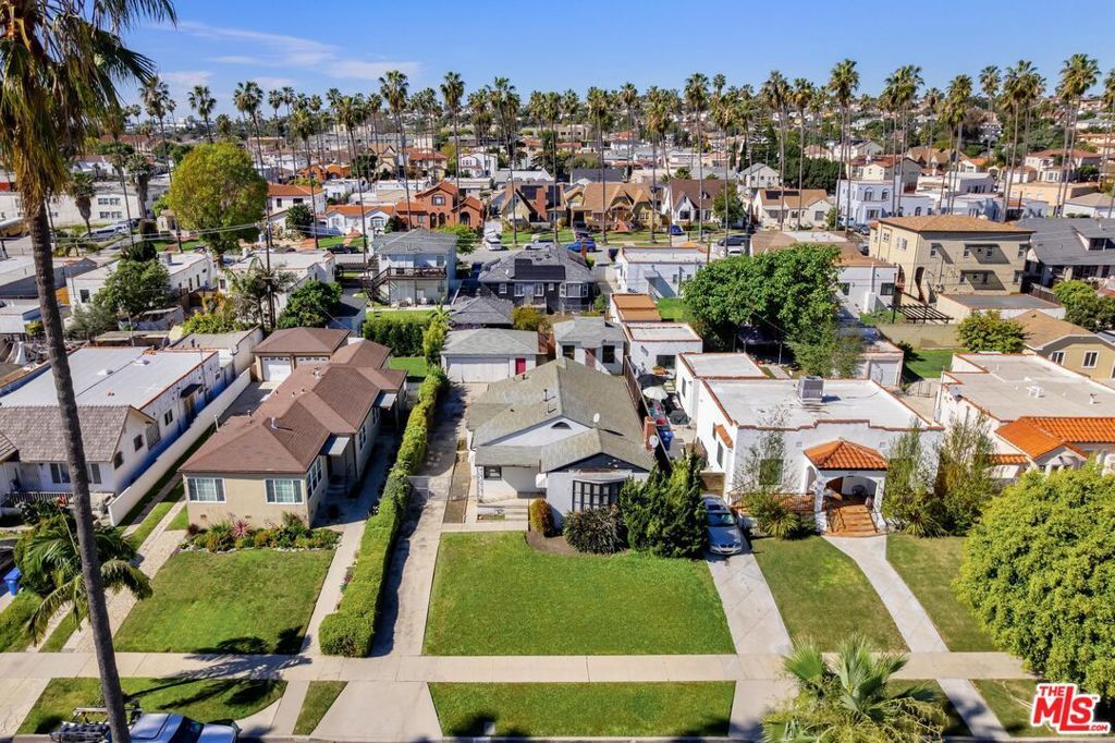 Image 50 of property listing at 5323 S Mullen Avenue, Los Angeles, CA 90043