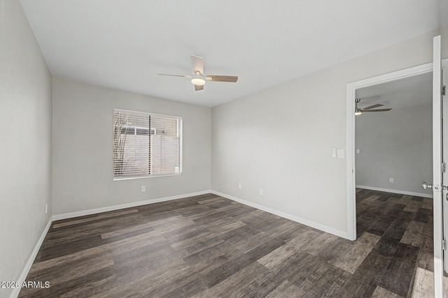 2824 E WALTANN Lane 4, Phoenix, AZ 85032