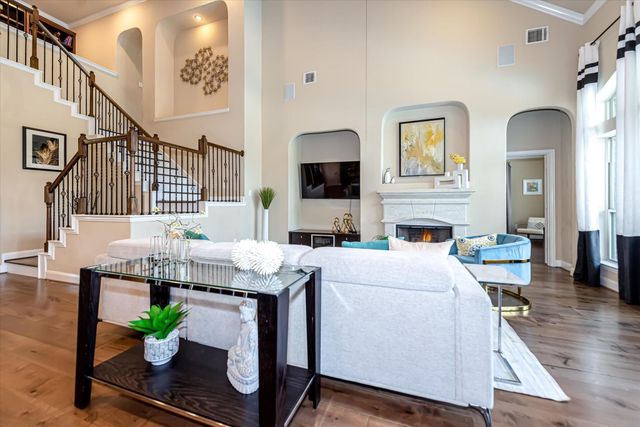 6 Camplight Court, Spring, TX 77389