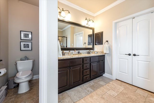 6 Camplight Court, Spring, TX 77389