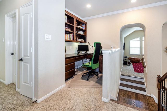 6 Camplight Court, Spring, TX 77389