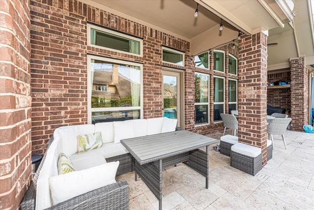6 Camplight Court, Spring, TX 77389