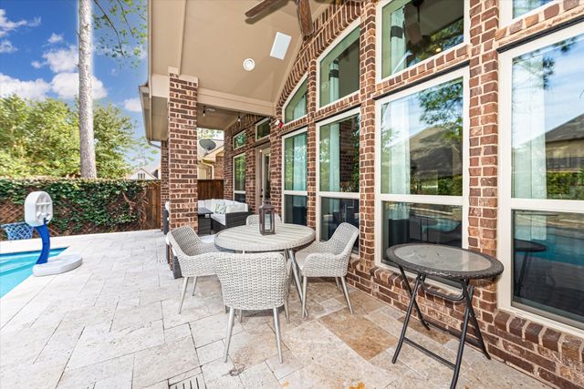 6 Camplight Court, Spring, TX 77389