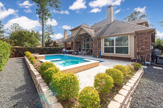 6 Camplight Court, Spring, TX 77389
