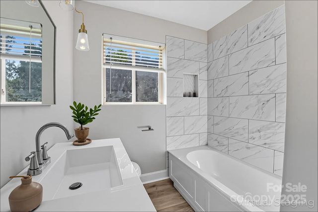 3916 Arvin Drive, Charlotte, NC 28269
