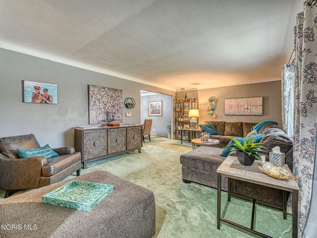 4730 Vogel Drive, Toledo, OH 43613