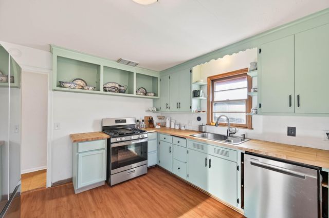 4112 Tyler Street NE, Columbia Heights, MN 55421